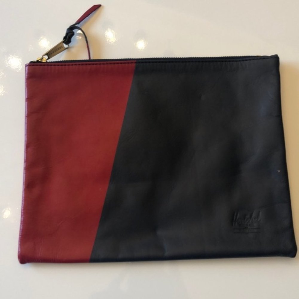 Hershel Leather Pouch